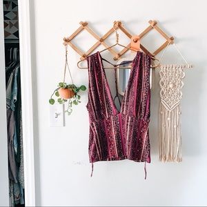 FREE PEOPLE • v-cut sleeveless top